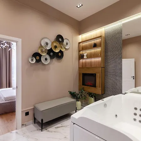 Leogrand Jacuzzi On Nalyvayka 14 * Lviv