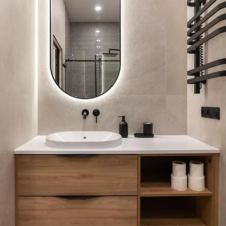 Leogrand Jacuzzi On Nalyvayka 14 Apartment Lviv